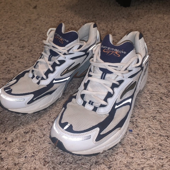 Adrenaline GTS Men’s Sneakers - Picture 3 of 10